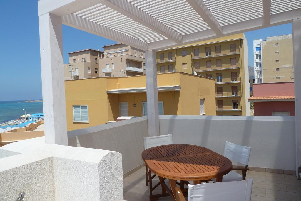Ferienwohnung Terrazza Sul Mare Trapani Zimmer foto